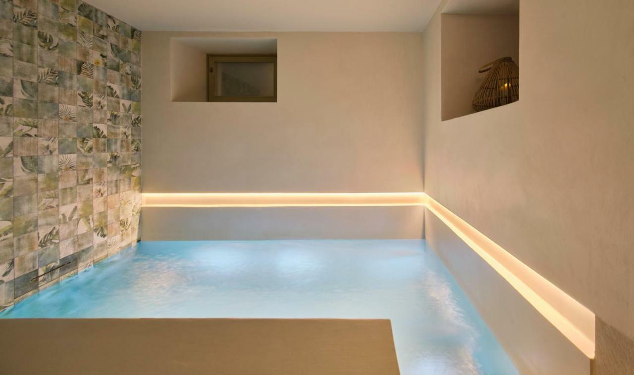 Hotel Antigua Palma - Casa Noble Palma de Maiorca Exterior foto A modern spa